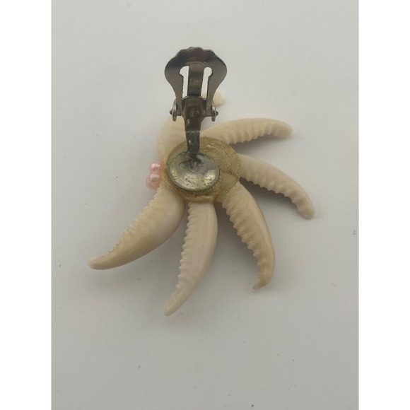 Vintage Cowrie Seashell Clip On Earrings Atomic starburst 50s MCM pink pearls - Picture 6 of 10